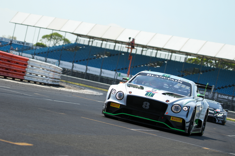 Illustration for article titled Blancpain GT Photos from Silverstone